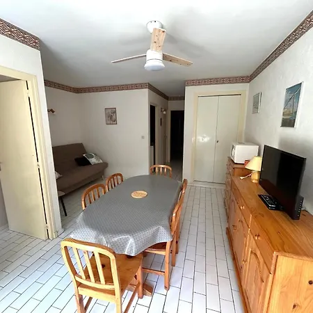 Апартаменты : 4 Pers. A 100m De La Plage, Parking Prive - Fr-1-837-78